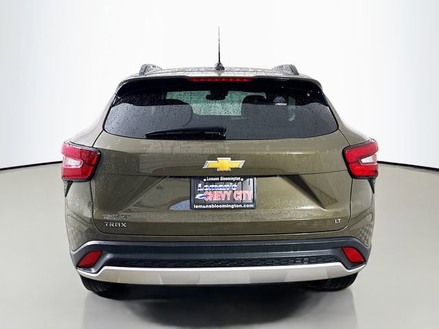 Used 2024 Chevrolet Trax LT w/ Driver Confidence Package image 7