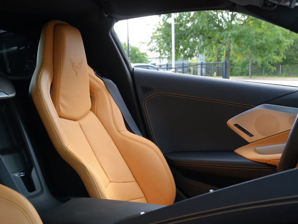 Used 2023 Chevrolet Corvette Stingray Preferred Cpe w/ Z51 Performance Package RWD image 39