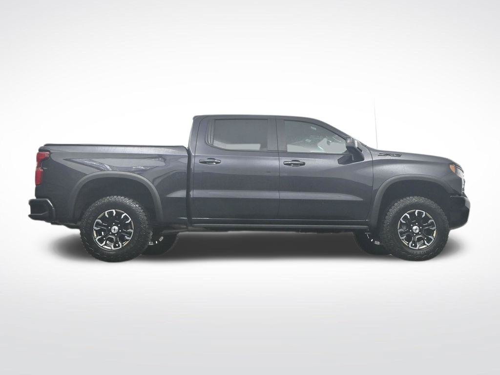 Used 2024 Chevrolet Silverado 1500 ZR2 w/ Technology Package AWD/4WD image 40