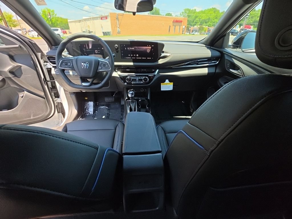 New 2026 Buick Envista Sport Touring w/ Convenience I Package FWD image 17
