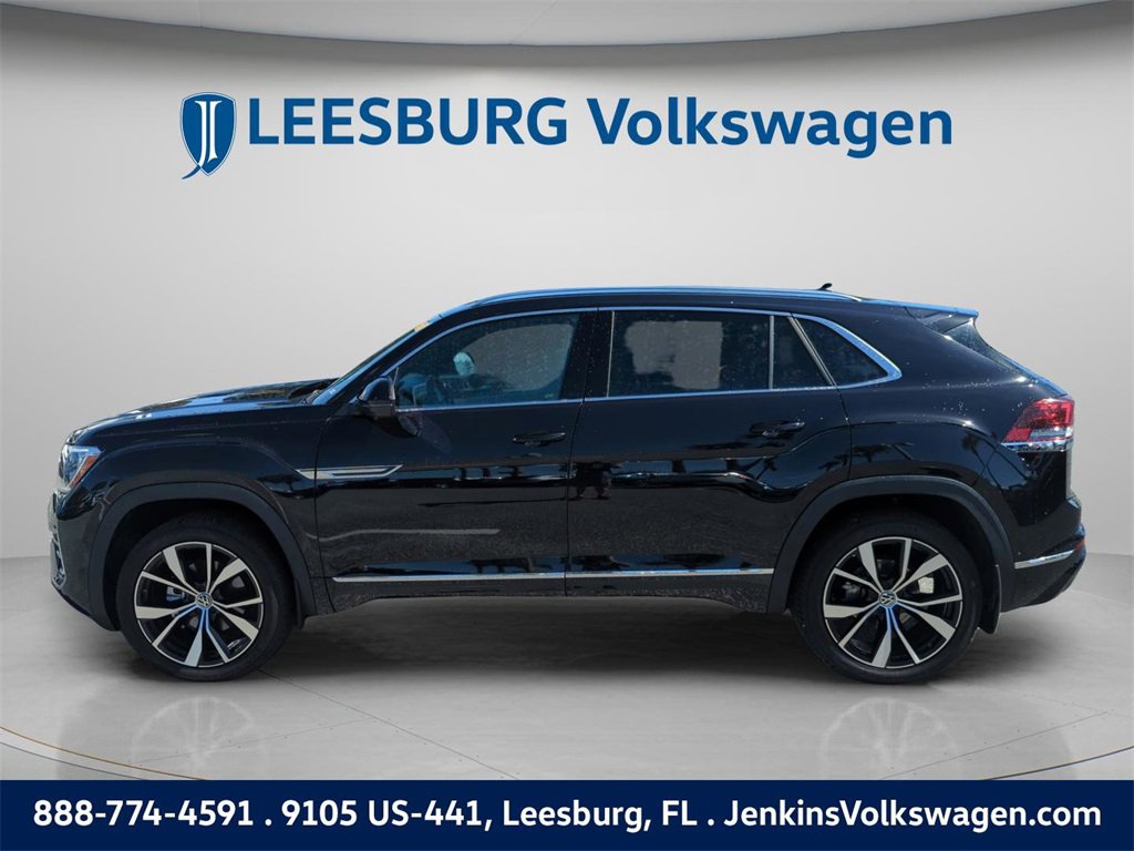 Used 2025 Volkswagen Atlas Cross Sport SEL Premium R-Line image 11