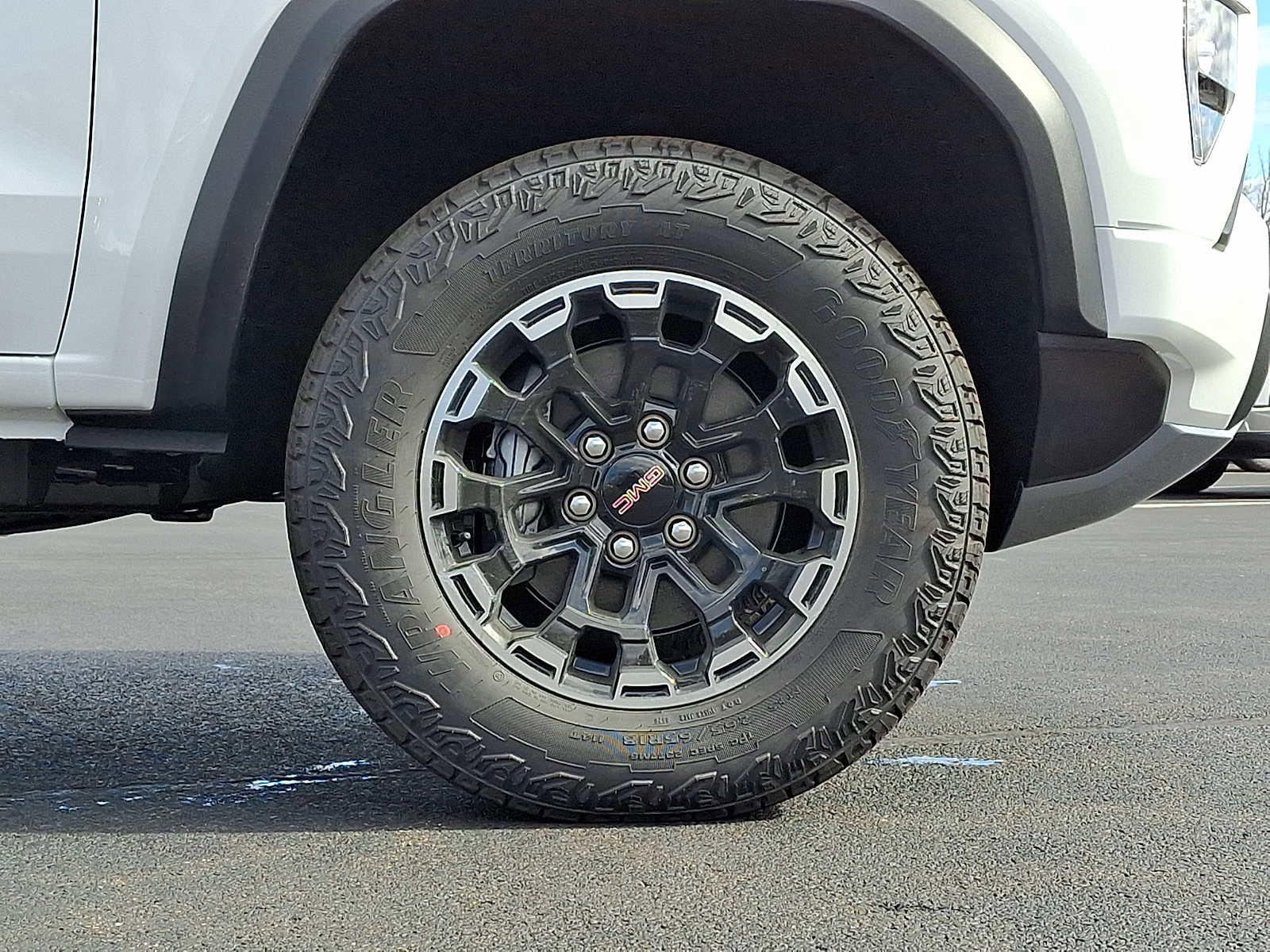 New 2026 GMC Canyon AT4 w/ Technology Plus Package image 7