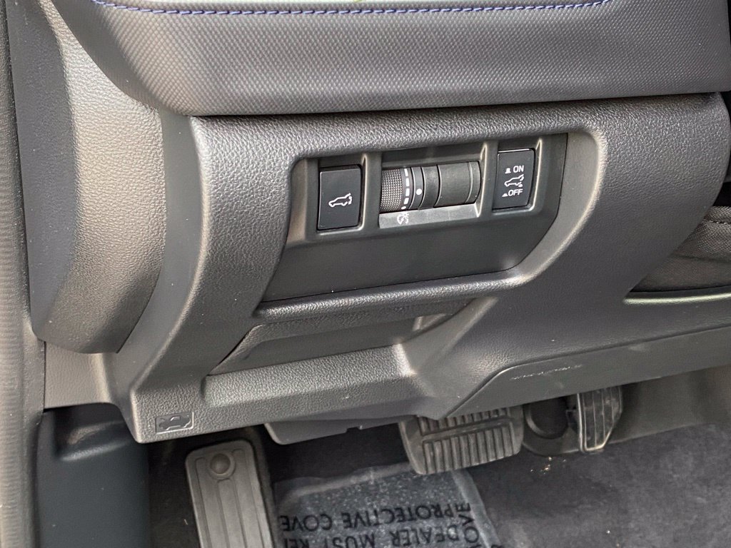 Used 2025 Subaru Forester Premium AWD/4WD image 12