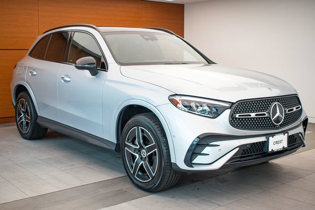 Used 2023 Mercedes-Benz GLC 300 4MATIC w/ AMG Line image 5