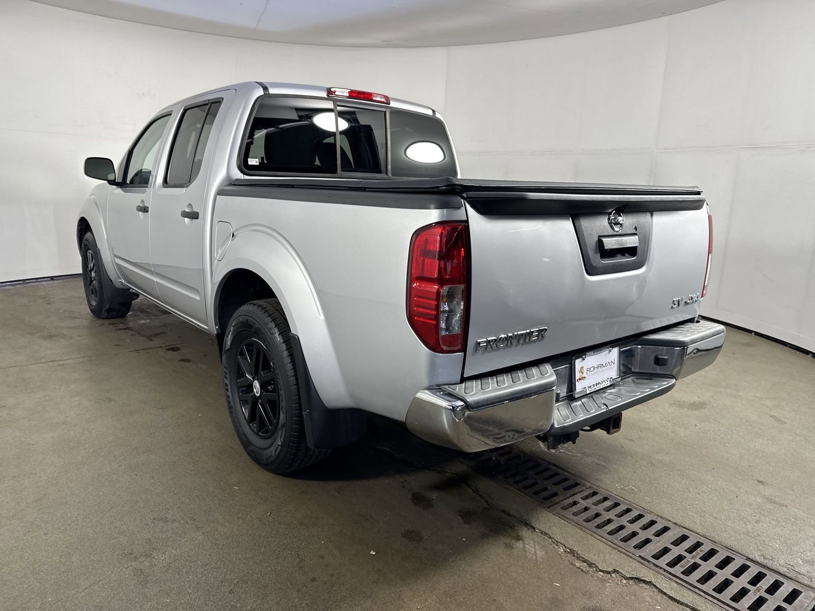 Used 2021 Nissan Frontier SV w/ SV Utility Package image 29