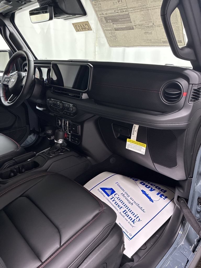 New 2026 Jeep Wrangler Unlimited Rubicon 392 w/ Quick Order Package 27X Moab AWD/4WD image 25