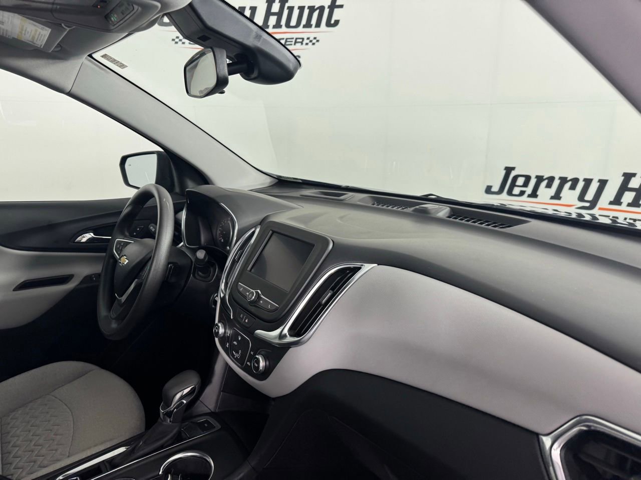 Used 2022 Chevrolet Equinox LS w/ LS Convenience Package image 30