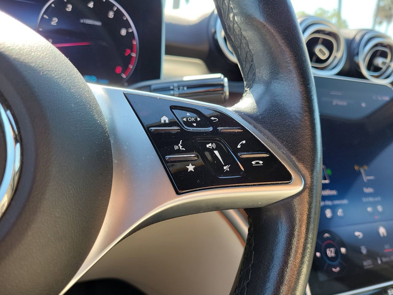 Used 2022 Mercedes-Benz C 300 Sedan image 30