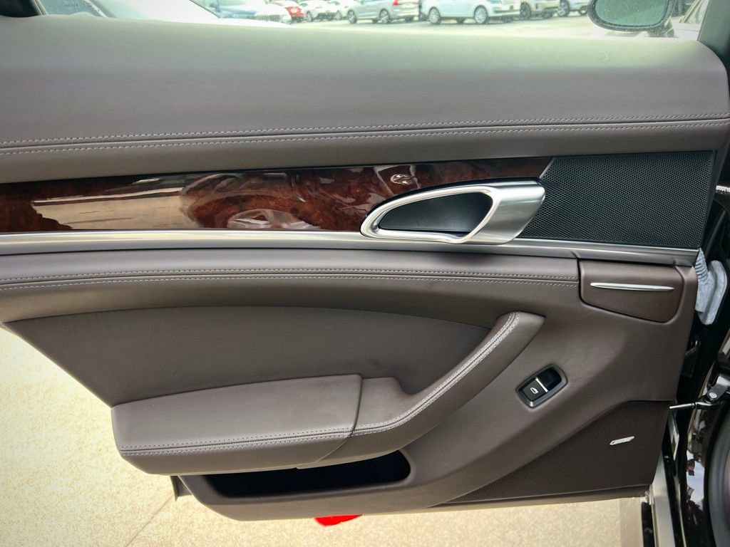 Used 2011 Porsche Panamera S image 20