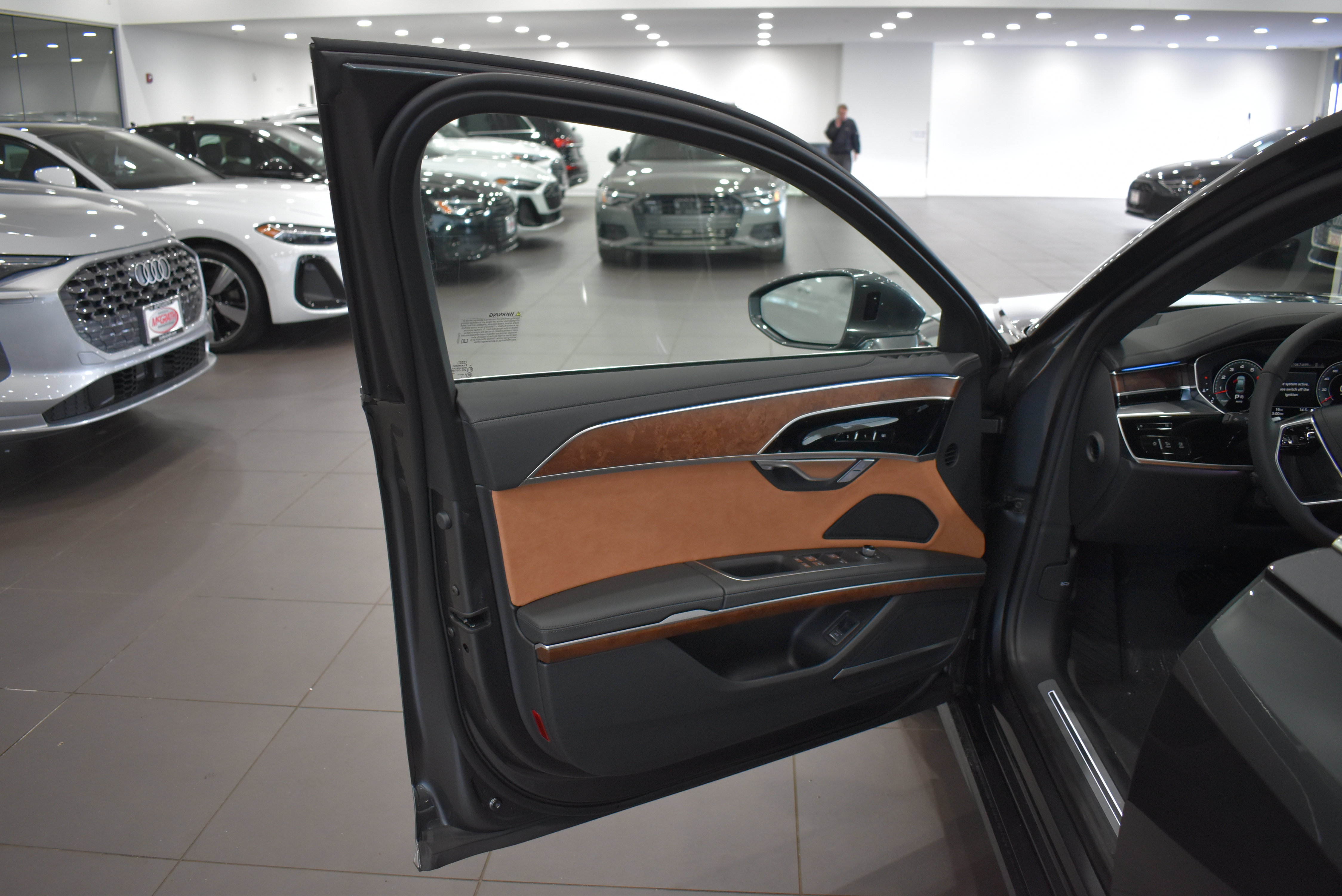 New 2026 Audi A8 L 3.0T AWD/4WD image 9