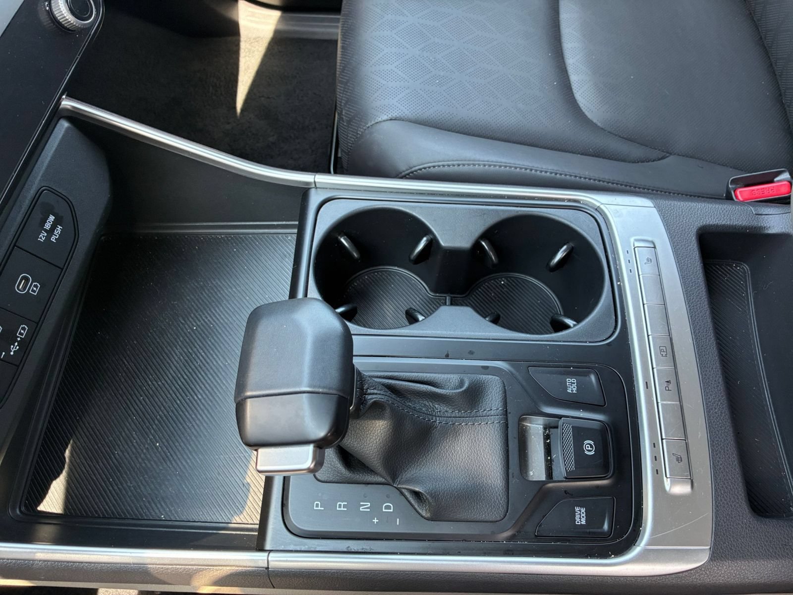 Used 2026 Kia Carnival FWD image 38