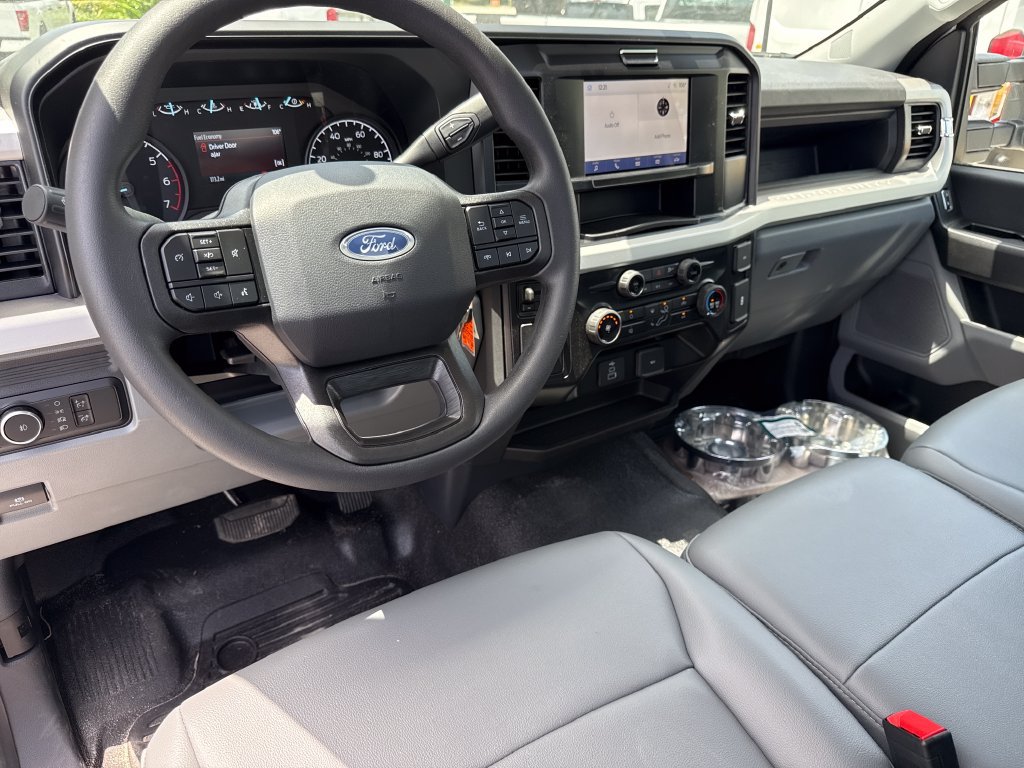 New 2026 Ford F250 XL w/ XL Chrome Package RWD image 5