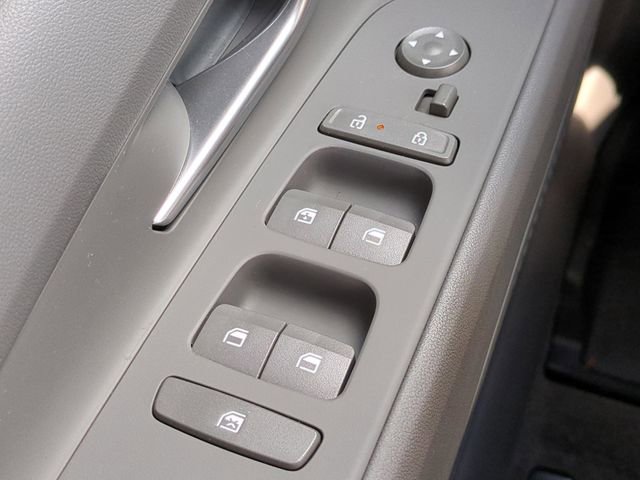 Certified 2024 Hyundai Elantra SEL w/ Convenience Package image 29