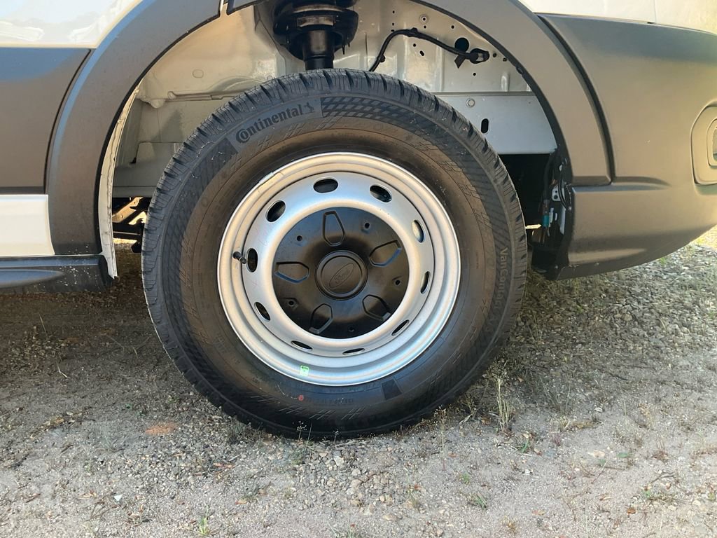 New 2026 Ford Transit 250 Low Roof RWD image 10