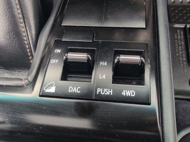 Used 2020 Lexus GX 460 Premium w/ Premium Package image 36