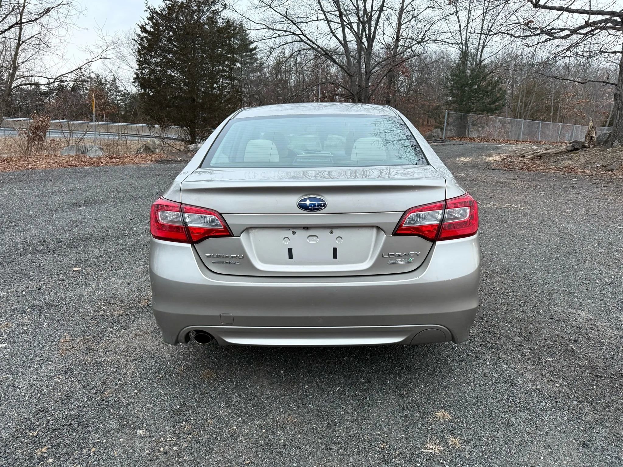 Used 2015 Subaru Legacy 2.5i image 5