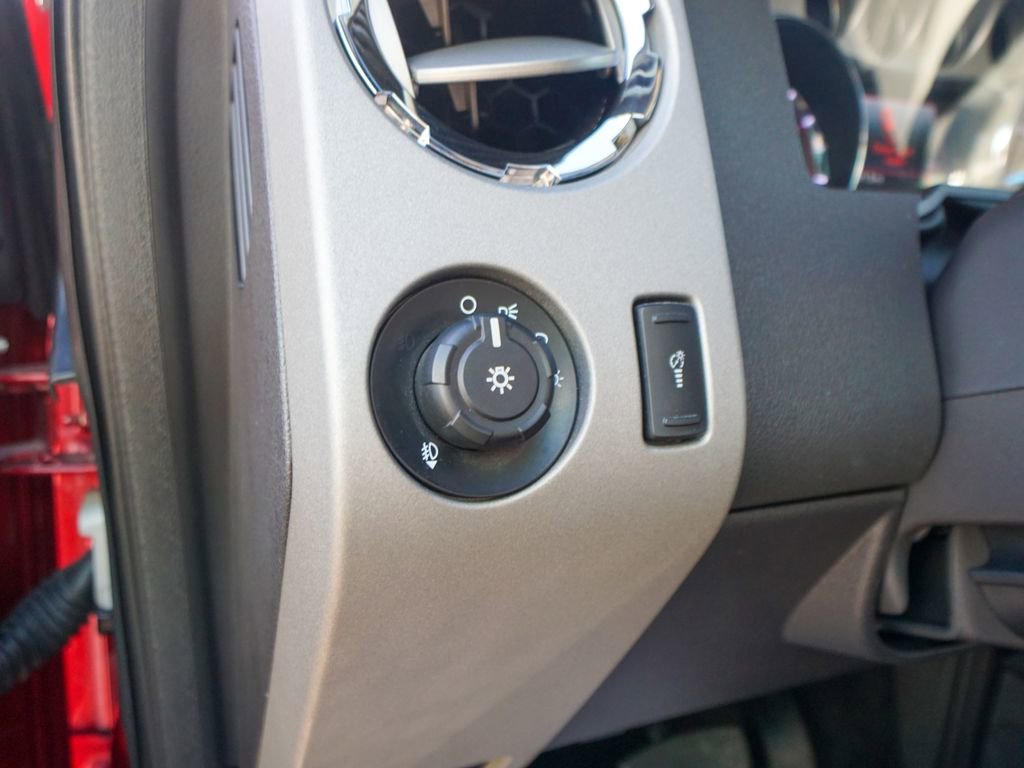 Used 2014 Ford F250 Lariat w/ Lariat Ultimate Package image 20