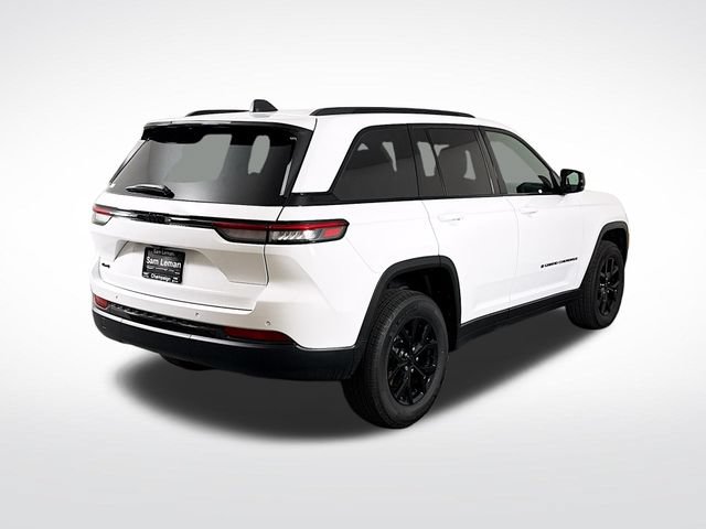 New 2025 Jeep Grand Cherokee Altitude AWD/4WD image 7