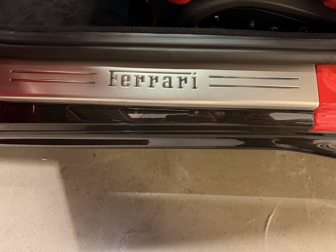 Used 2023 Ferrari 812 GTS RWD image 21
