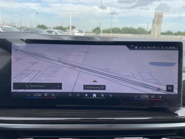 Used 2024 BMW X7 M60i w/ Executive Package image 2