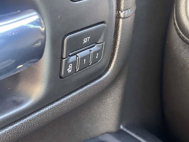Used 2022 Chevrolet Silverado 2500 LTZ w/ LTZ Plus Package AWD/4WD image 25