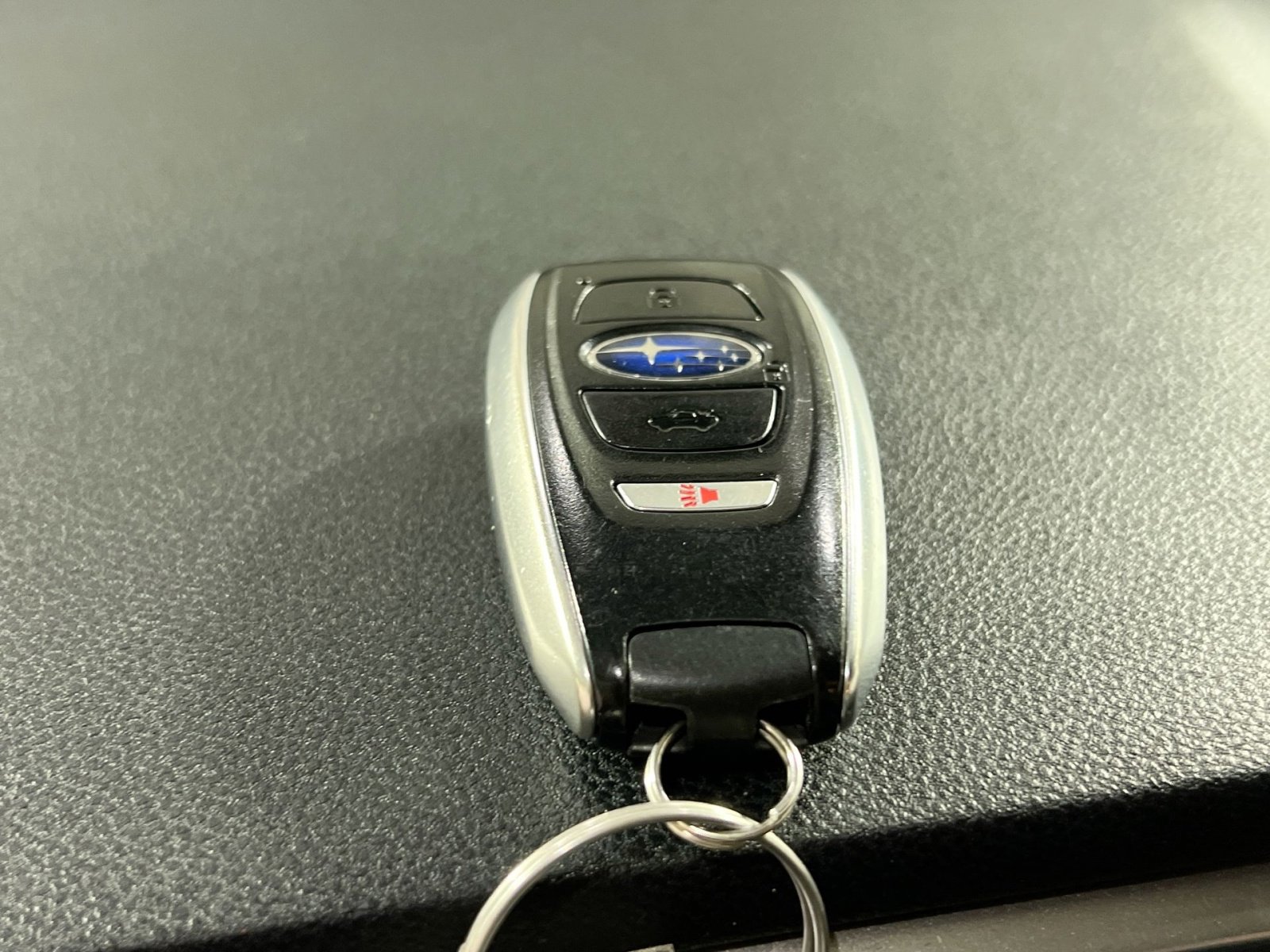 Used 2023 Subaru Ascent Limited w/ Technology Package image 33