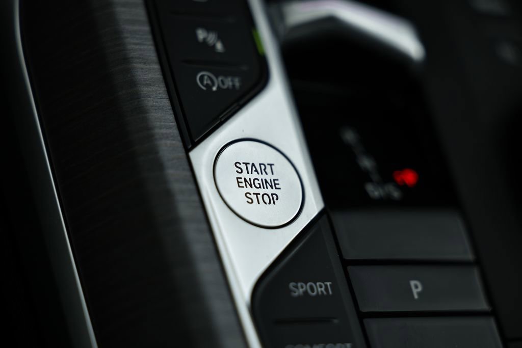 New 2026 BMW 330i Sedan w/ Premium Package image 42