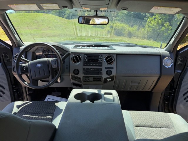 Used 2016 Ford F250 XLT w/ XLT Premium Package image 18