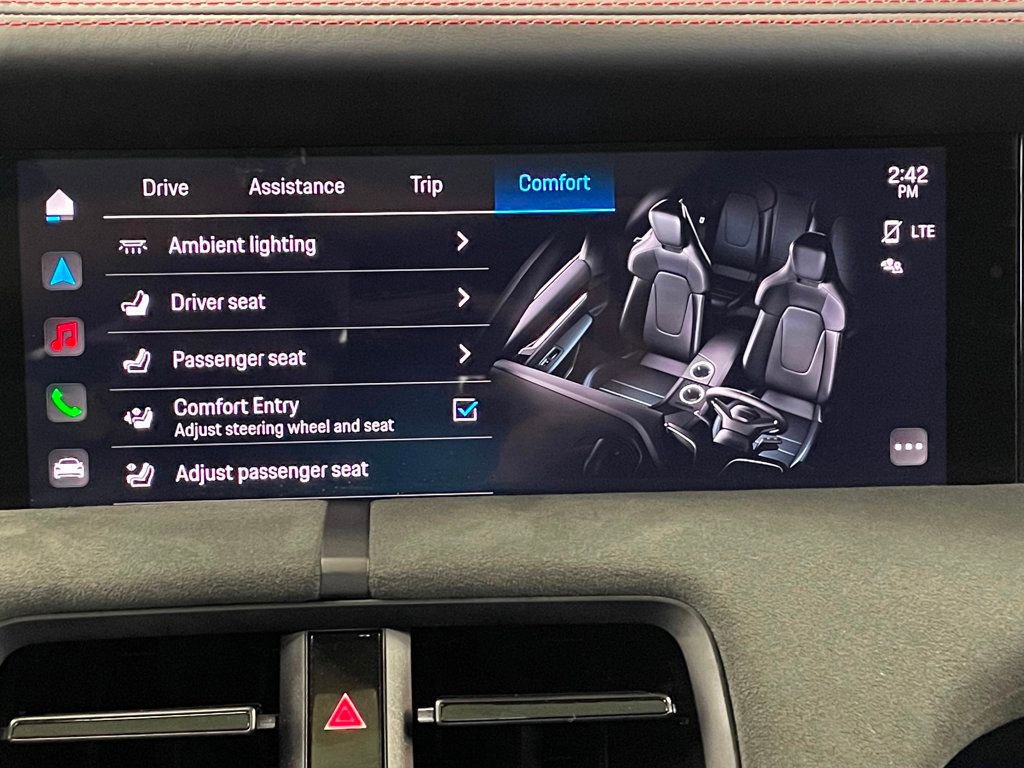 Used 2024 Porsche Taycan GTS image 34