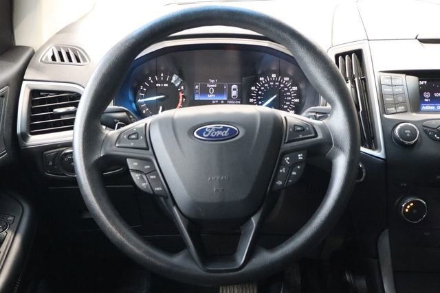 Used 2017 Ford Edge SE image 21