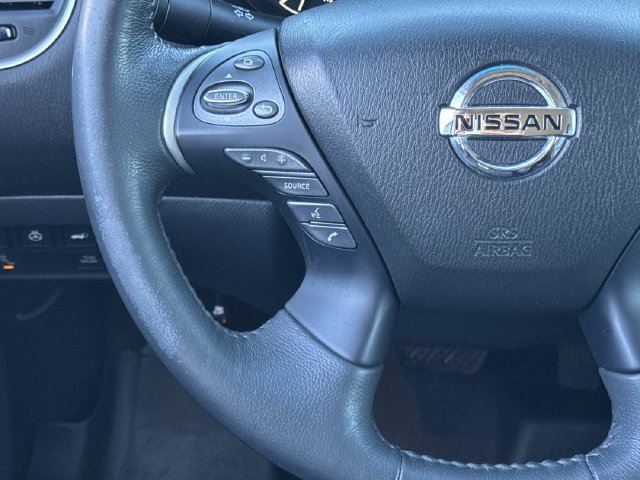 Used 2018 Nissan Pathfinder SL AWD/4WD image 14