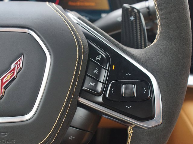 New 2025 Chevrolet Corvette E-Ray image 8