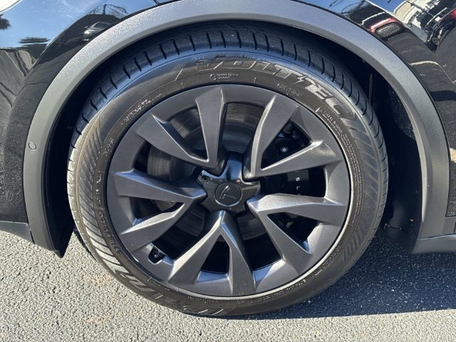 Used 2023 Tesla Model X AWD/4WD image 8