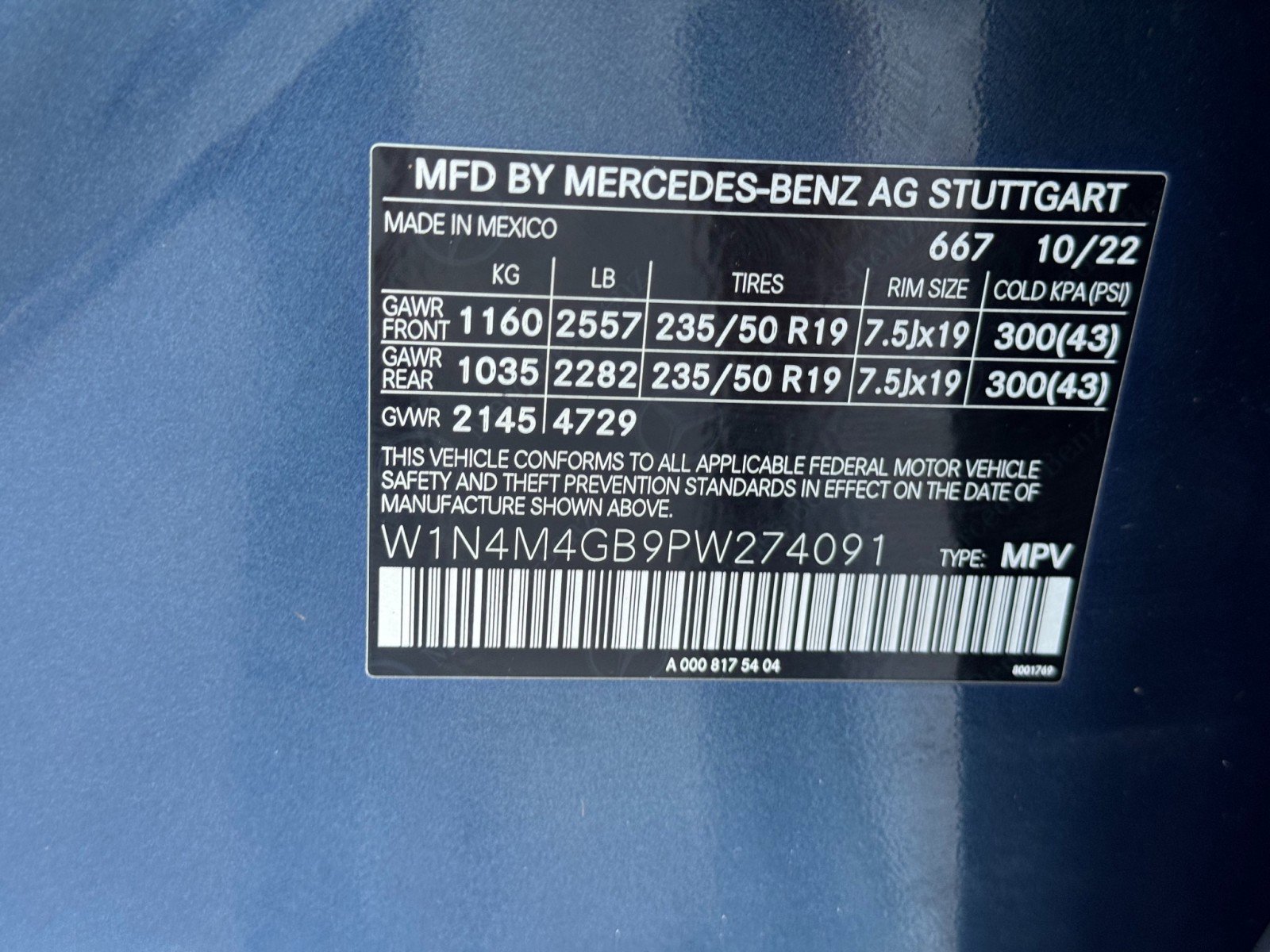 Used 2023 Mercedes-Benz GLB 250 w/ Premium Package image 47