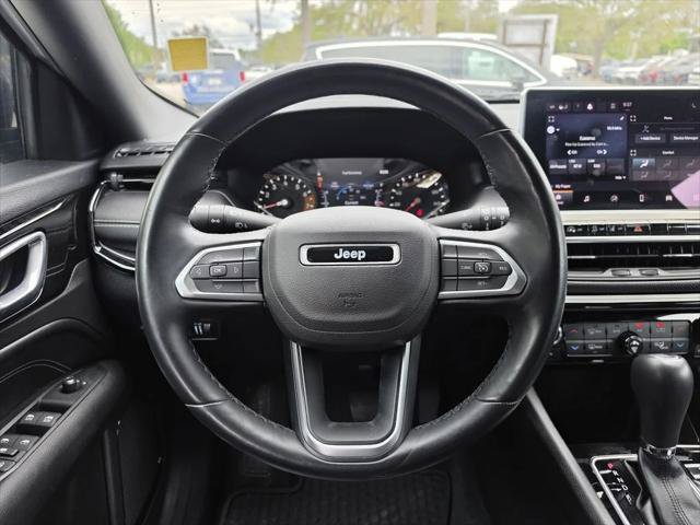 Certified 2022 Jeep Compass Latitude w/ Convenience Group AWD/4WD image 13