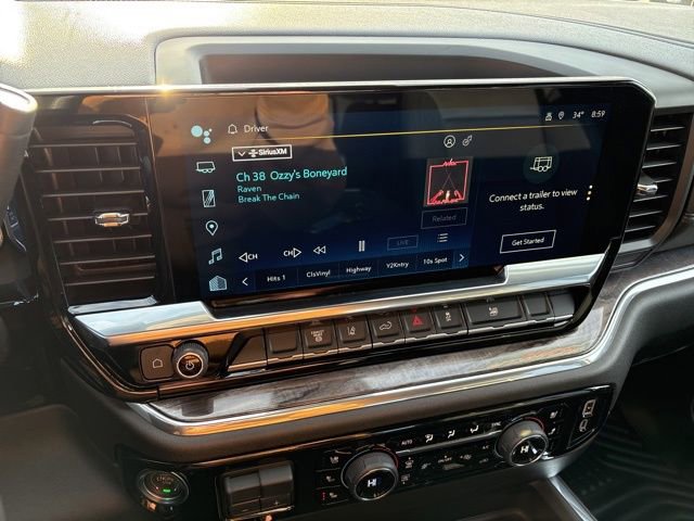 Used 2025 Chevrolet Silverado 3500 LTZ w/ LTZ Convenience Package image 15