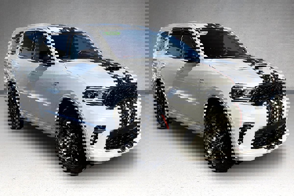 Used 2021 Dodge Durango R/T w/ Technology Group image 2