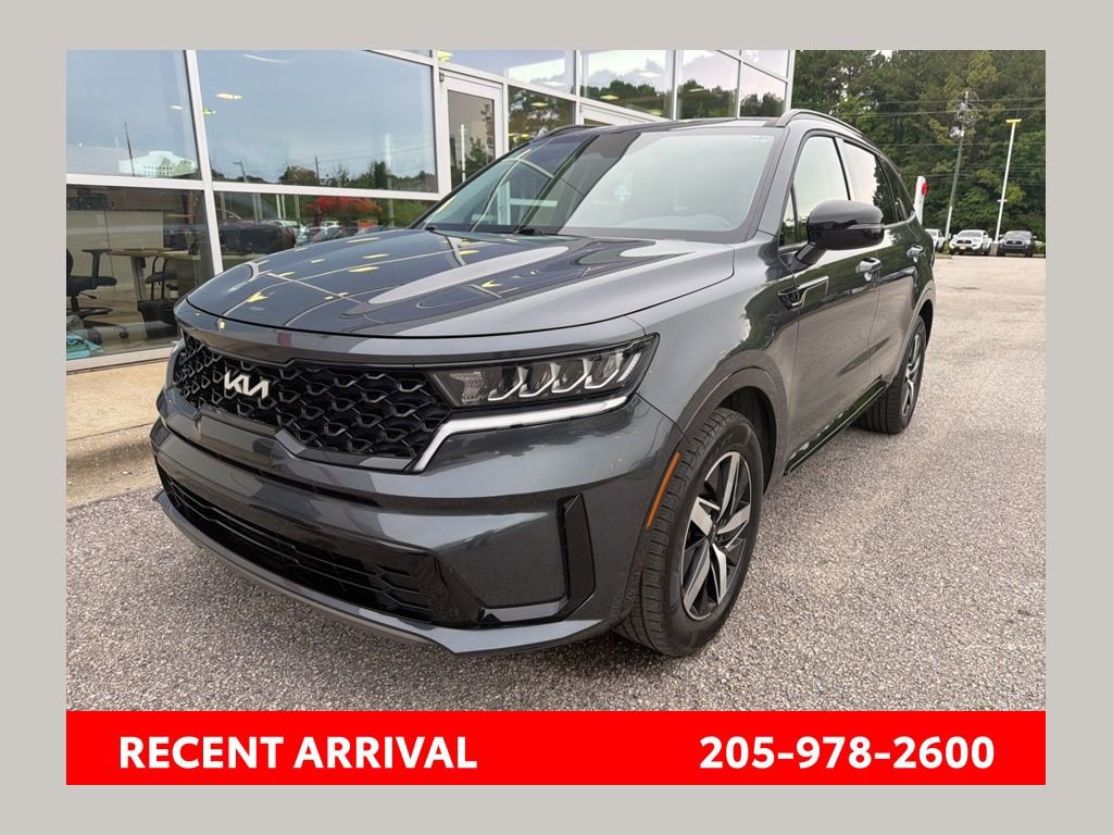Used 2022 Kia Sorento S w/ Panoramic Sunroof Package FWD image 1