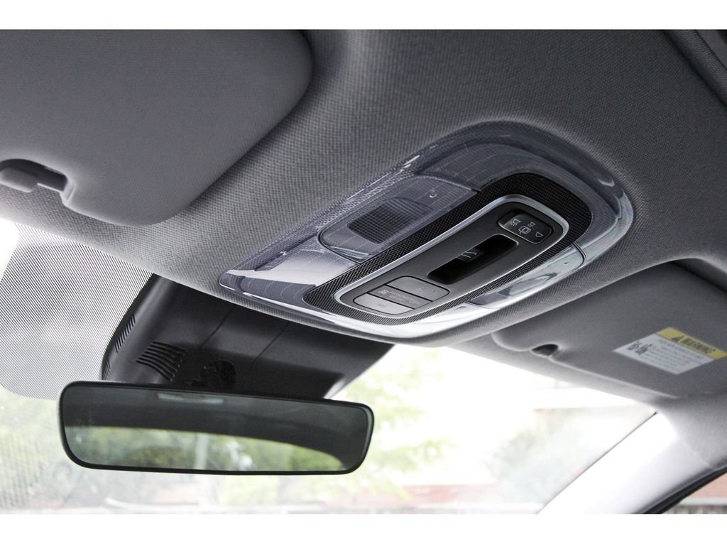 Certified 2022 Hyundai Elantra SEL w/ Convenience + Premium Package FWD image 25