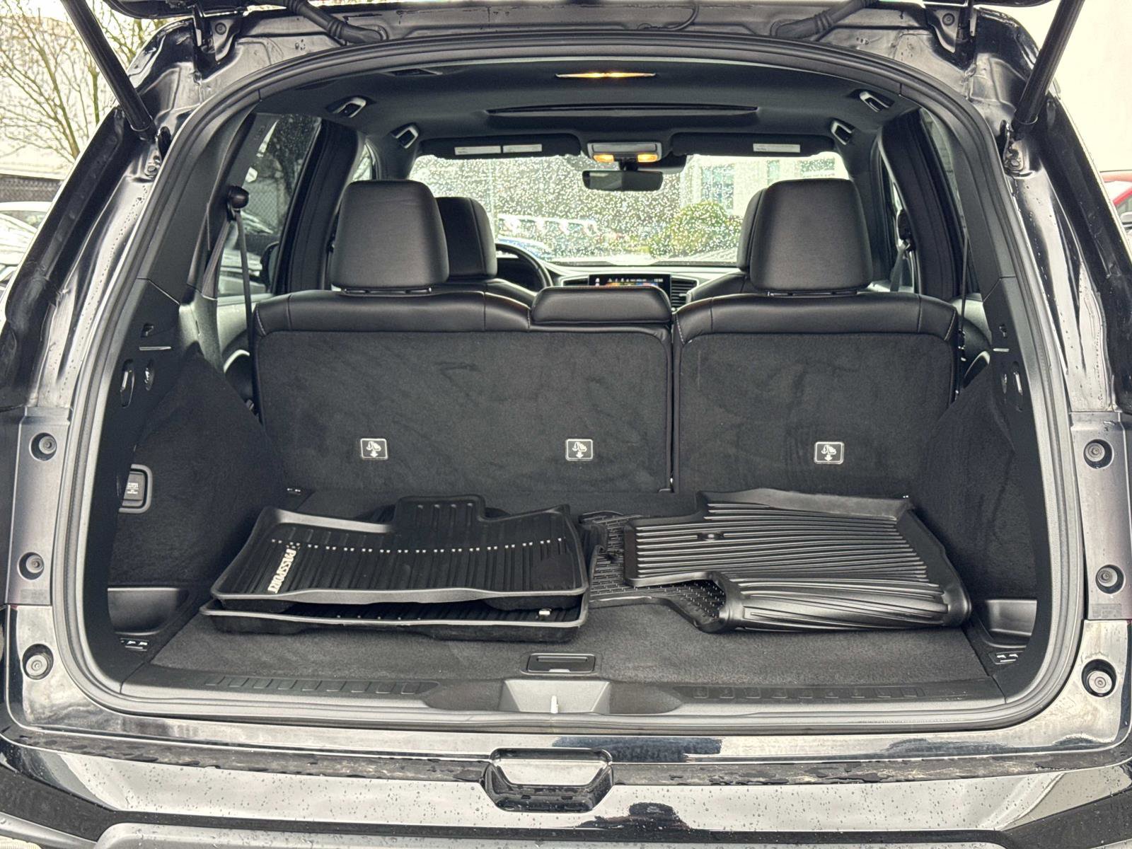 Certified 2023 Honda Passport EX-L image 17