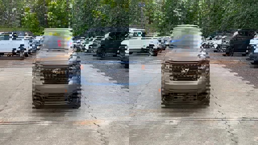 New 2025 Ford Maverick XLT w/ XLT Luxury Package image 9