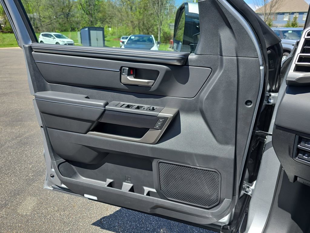 Used 2026 Toyota Tundra Platinum AWD/4WD image 30