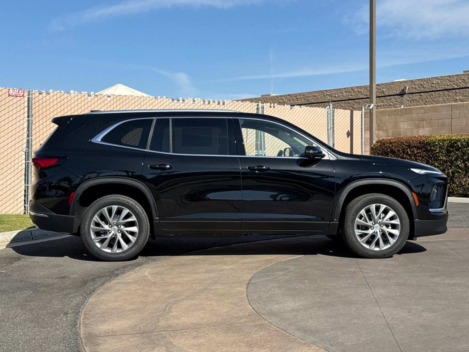 New 2026 Buick Enclave Preferred w/ Power Package FWD image 3