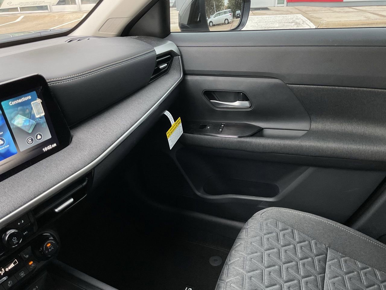 New 2026 Nissan Kicks SV w/ Cold Weather Package FWD image 34