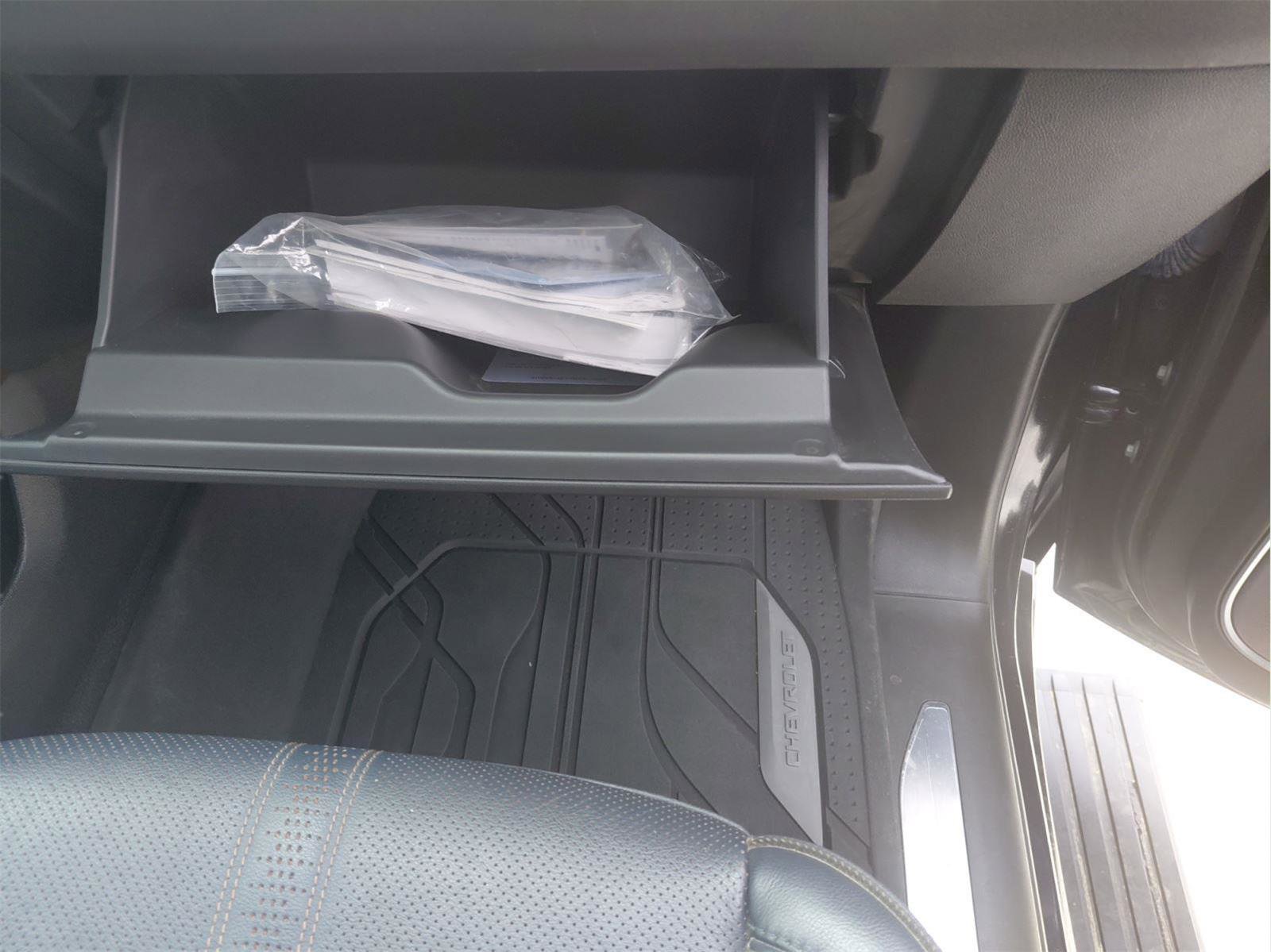 Used 2022 Chevrolet Silverado 1500 High Country w/ High Country Premium Package image 16