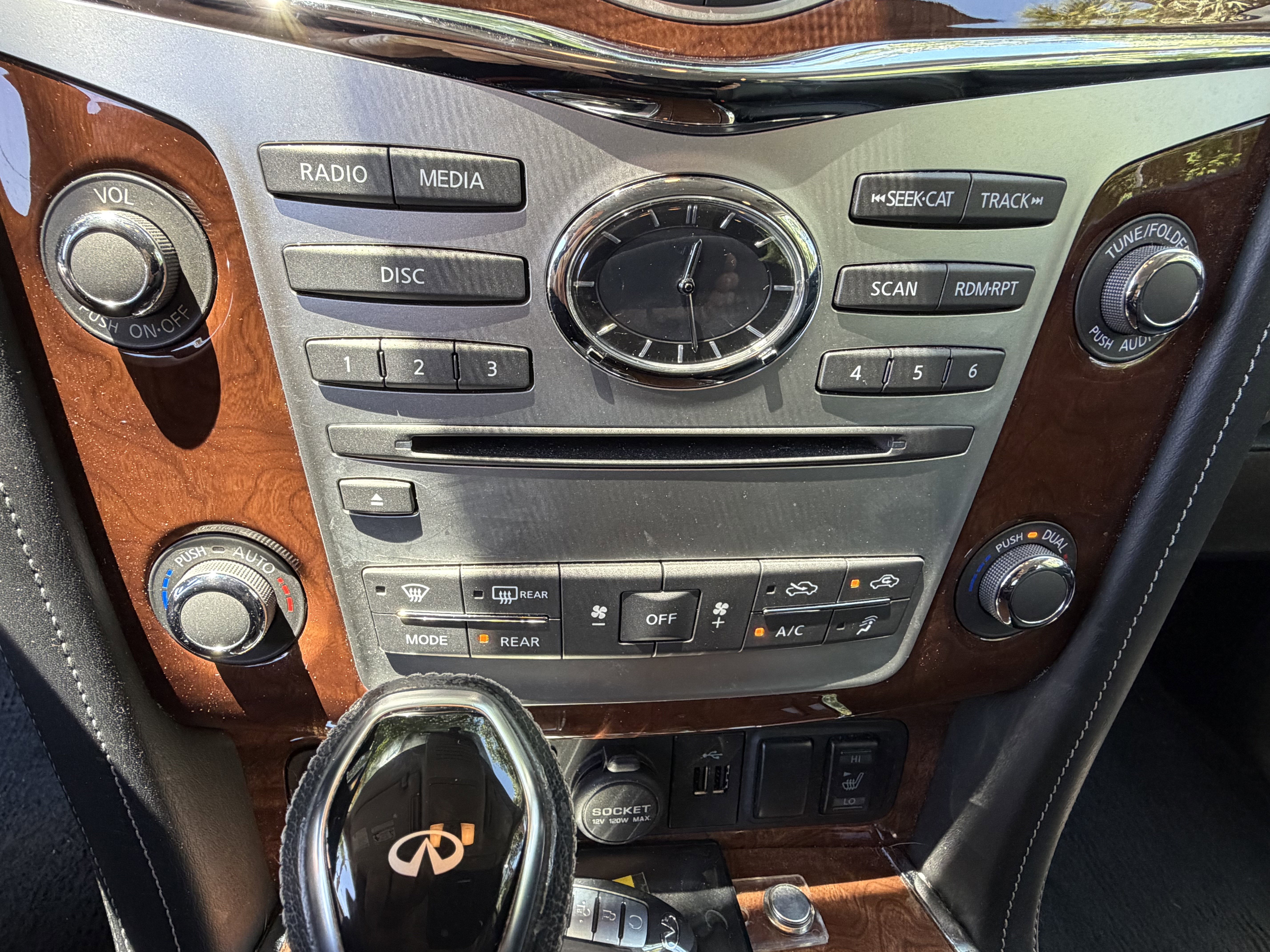Used 2018 INFINITI QX80 2WD image 26
