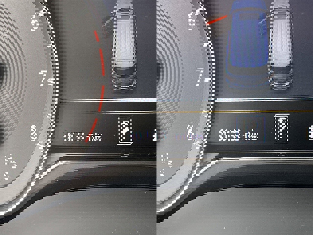 Used 2022 INFINITI QX80 Sensory w/ Cargo Package image 12