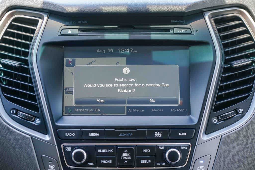 Used 2018 Hyundai Santa Fe Sport w/ Cargo Package AWD/4WD image 13