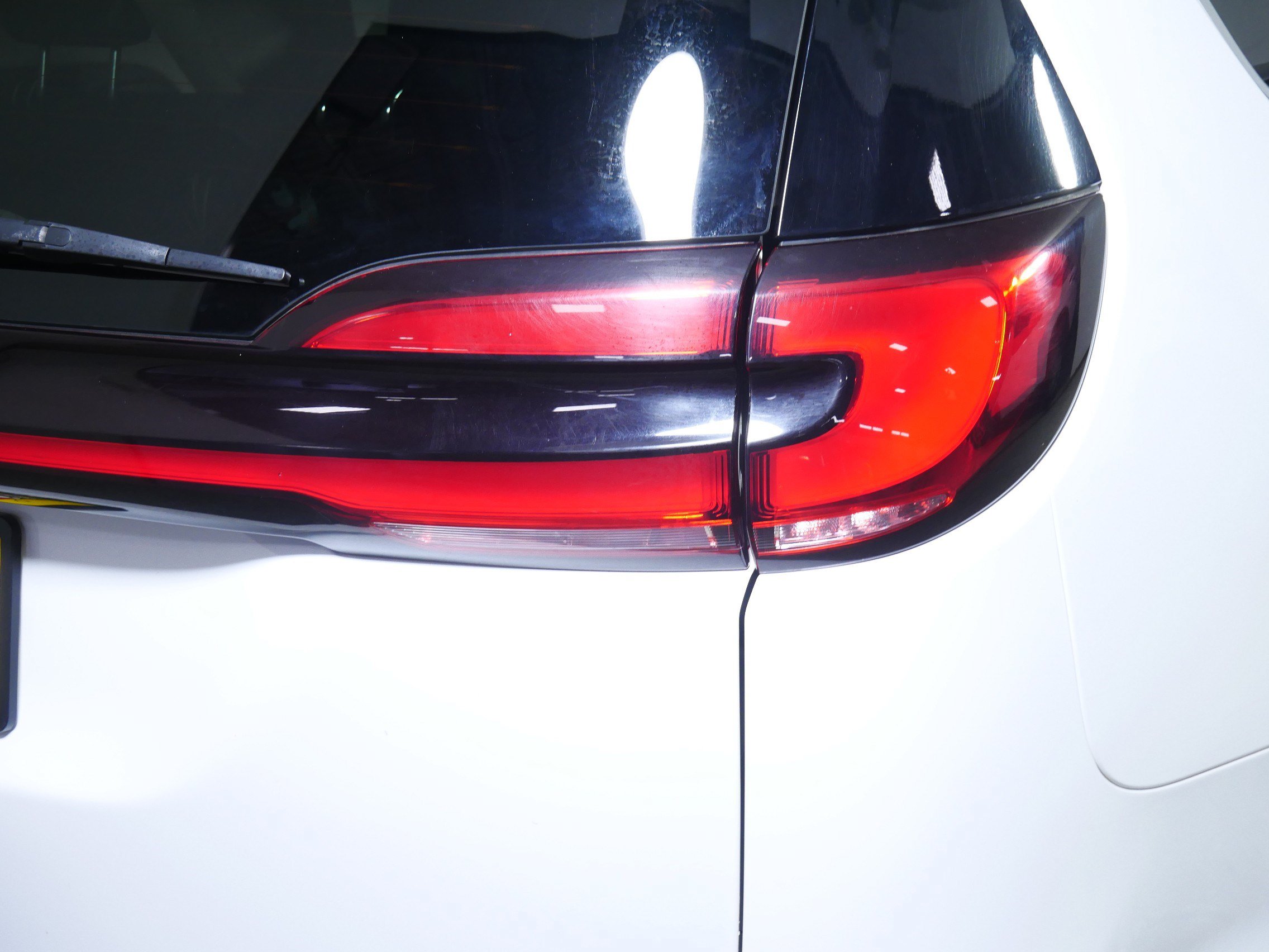 Used 2021 Chrysler Pacifica Touring-L FWD image 17