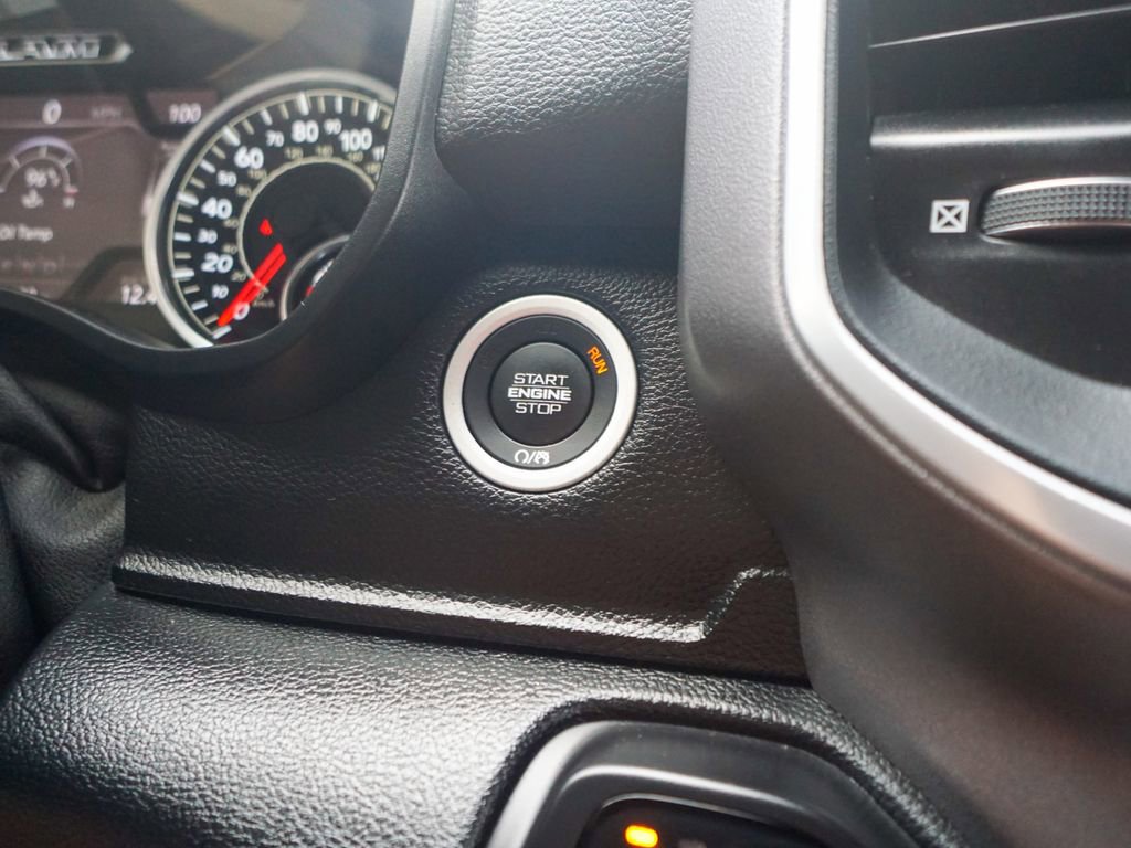 Used 2021 RAM 1500 Big Horn image 23